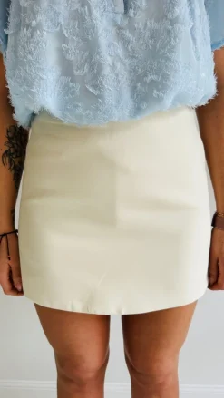 AISHA ECRU SKORT