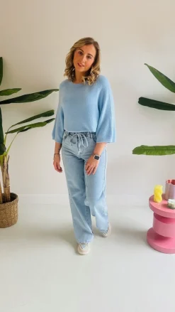 ANASTASIA BLUE PASTEL PULL