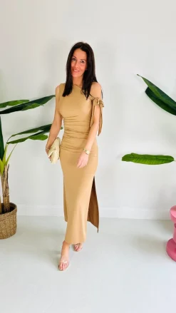 BEAUTIFUL LONG BEIGE DRESS