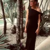 BEAUTIFUL LONG BLACK DRESS