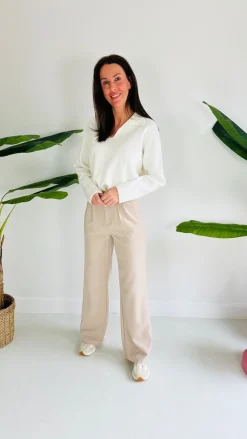 BECCA ECRU PULLOVER