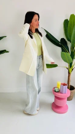 BILLIE ECRU MUSTHAVE BLAZER