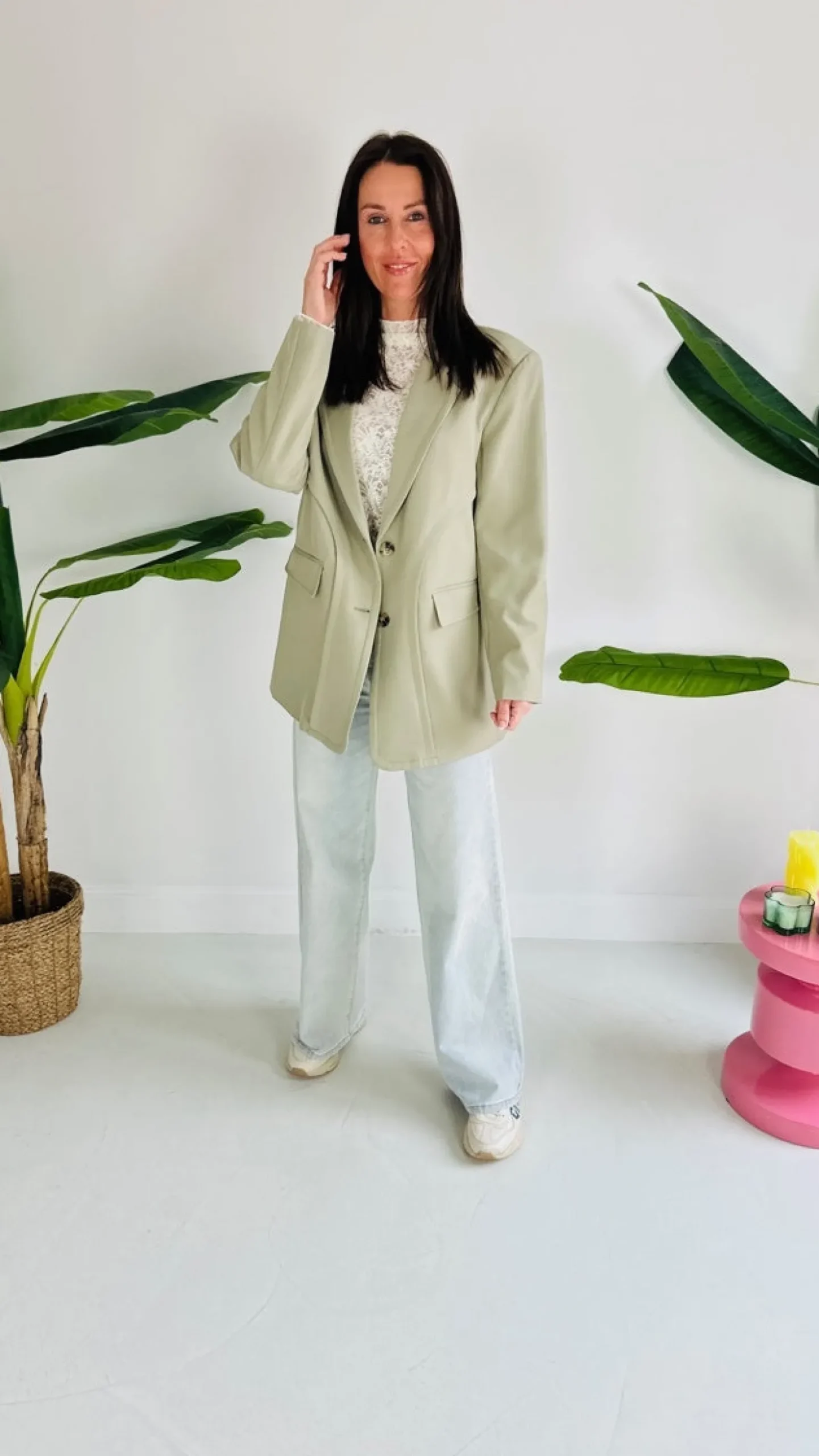 BILLIE KHAKI MUSTHAVE BLAZER