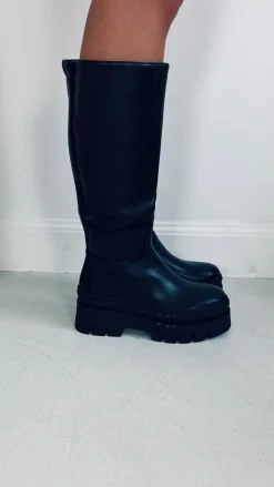 BLACK BOOTS WZ-75