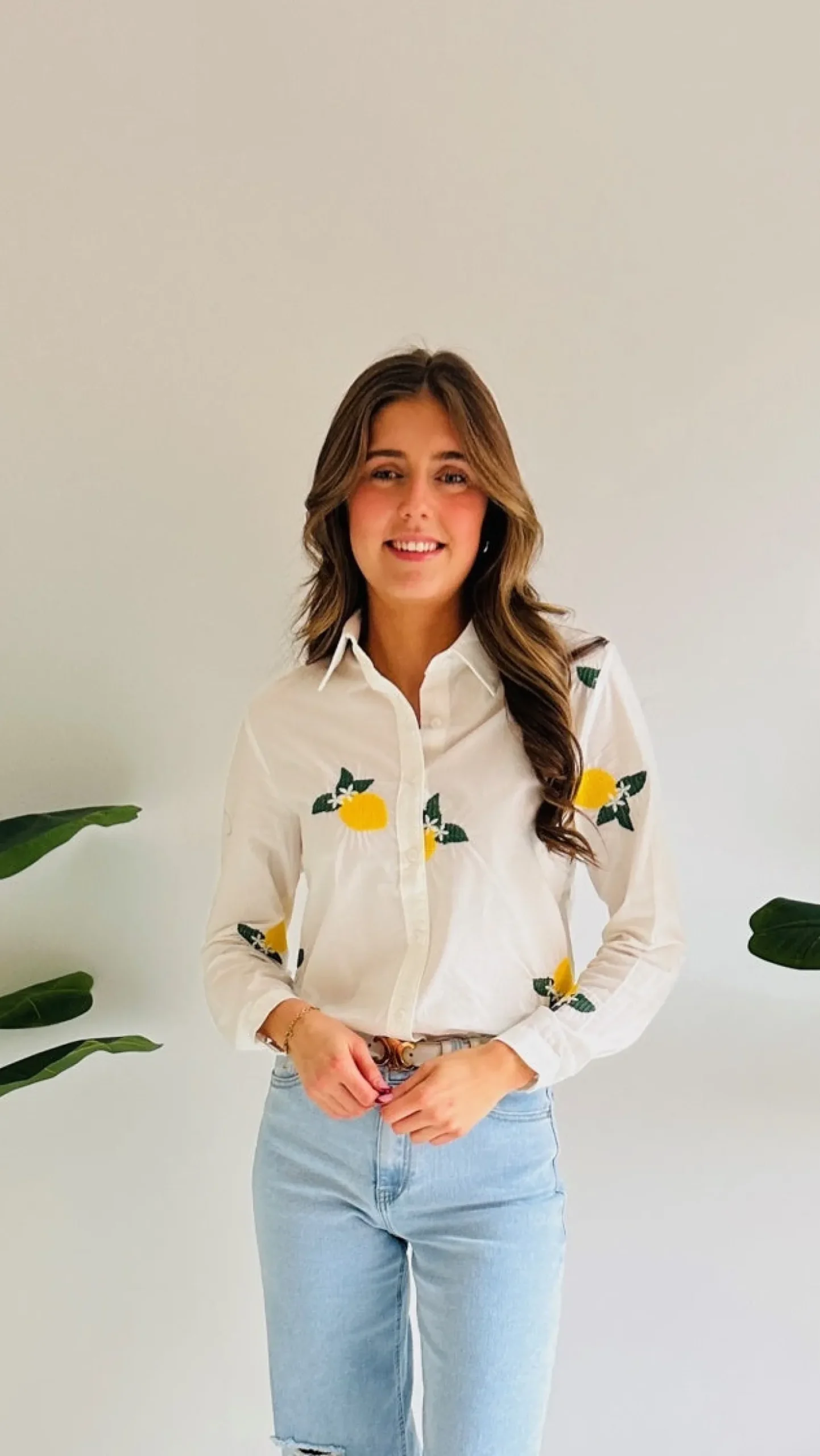 LEMON WHITE BLOUSE