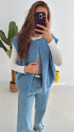 POPPY BLUE SLEEVELESS SPRING JACKET